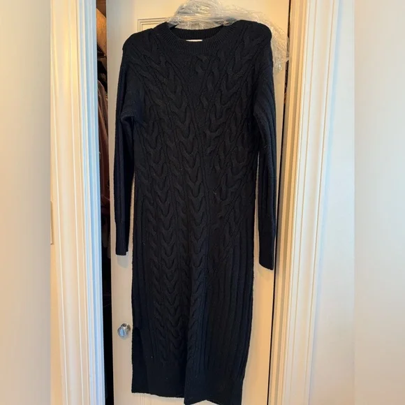 princess polly baby blue dress Black Sheer Lace Draped Long Sleeve Maxi Dress main image 1